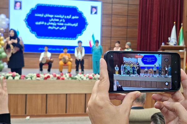 تقدیر از جوانان پژوهشگر، ستاره‌های درخشان شهریار  
