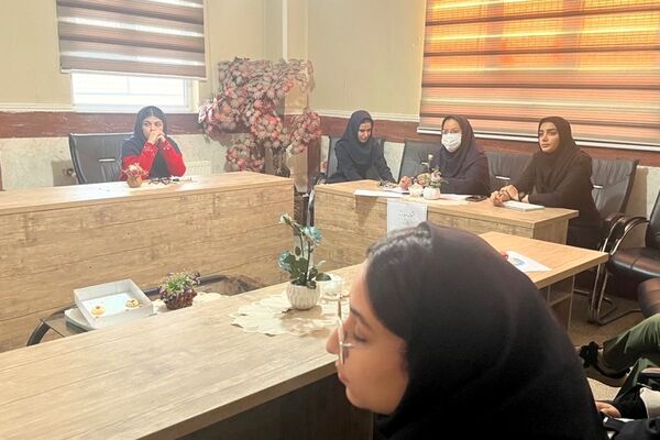 همیار معلم، یاری دهنده دبیر در جریان یادگیری و پیگیری کننده جریان آموزش