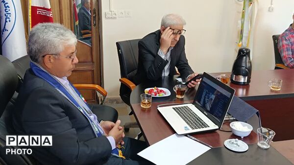 نشست مجازی کارکنان در سالروز تاسیس سازمان دانش آموزی 