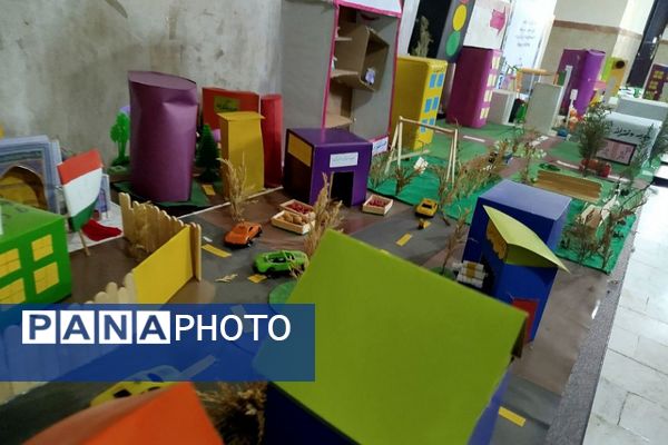 نمایشگاه طرح جابرابن حیان دربهارستان ۲