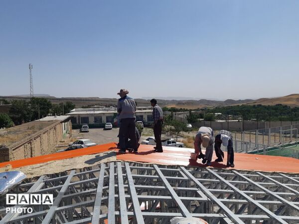 عملیات اجرایی آموزشگاه ۶ کلاسه «شهید دربندی» در روستای قلعه‌ نوِ کلات 