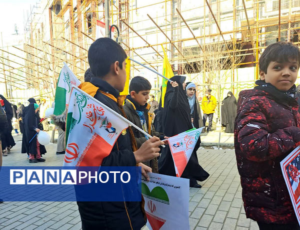 راهپیمایی 22 بهمن در قم -2