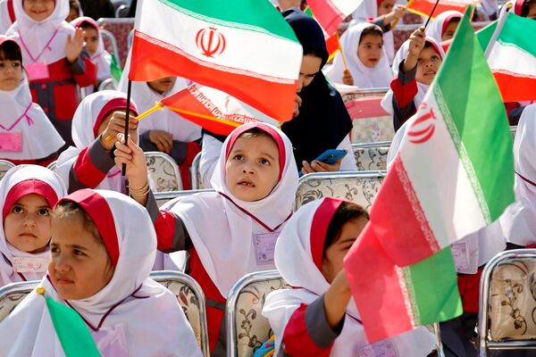 جشن شکوفه‌ها در آذربایجان غربی 