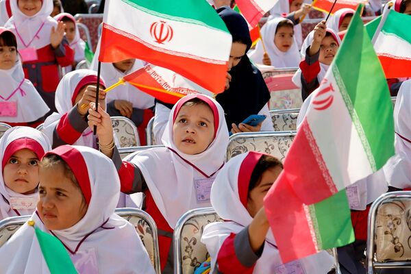 جشن شکوفه‌ها در آذربایجان غربی 