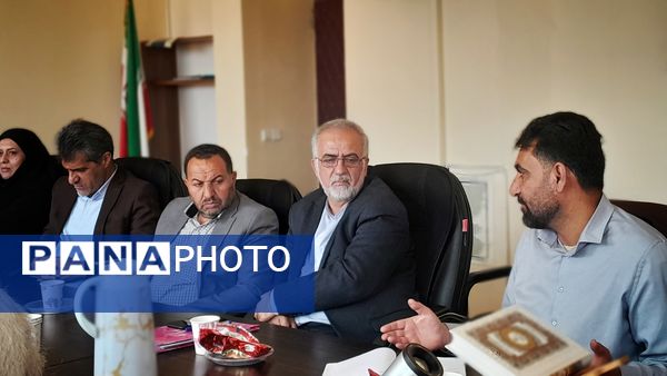 اولین جلسه شورای آموزش‌ و پرورش فارسان در سال ۱۴۰۴