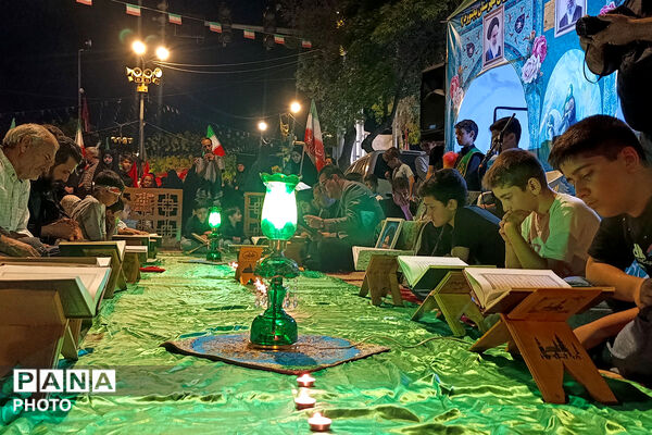 محفل انس با قرآن دانش‌آموزی در بزرگداشت مقام رهبر شهید در بجنورد