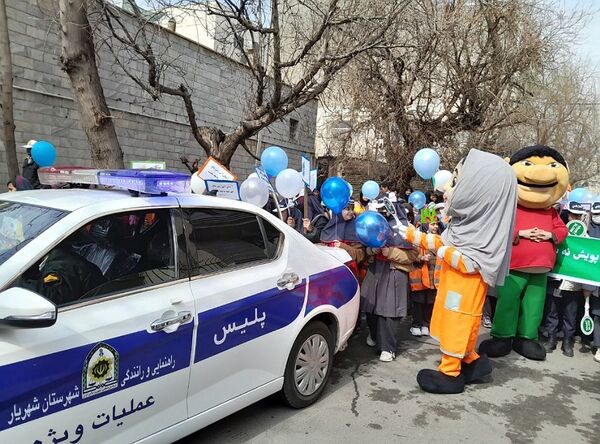 برگزاری طرح ایمنی  و سلامت با پویش نه به تصادف در مدرسه دختران شاخص 