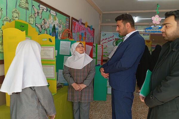 نمایشگاه صنایع دستی و طرح جابربن حیان در مدرسه فردوسی اردبیل