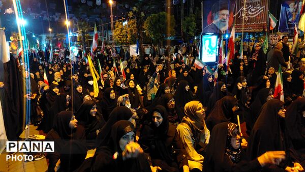  هفتادو چهارمین شب حضور که خاموش نمی‌شود
