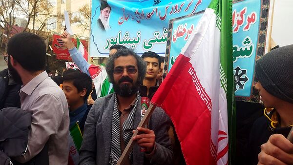 راهپیمایی ۲۲ بهمن نشان دهنده همبستگی و اتحاد مردم ایران 