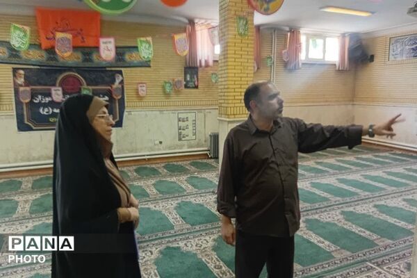بازدید از نمازخانه مدارس ناحیه دو شهرری 