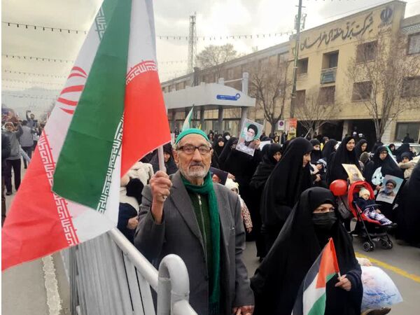 مراسم تشیع نمادین پیکر شهید سید حسن نصرالله در مشهد