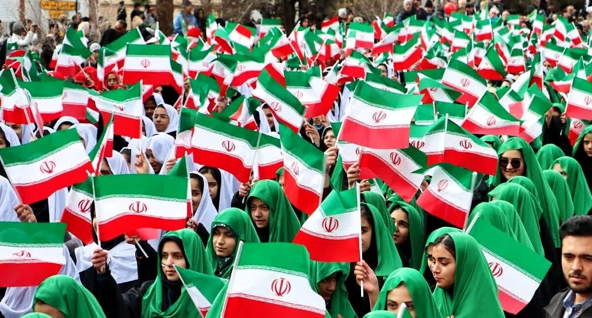 دانش‌آموزان‌ نقش مهمی در تثبیت و استمرار انقلاب اسلامی ایفا کردند