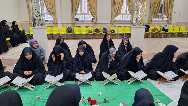 جلسه مسئولین هیئت‌های مذهبی مدارس متوسطه ناحیه ۶