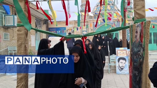 اعزام دانش‌آموزان شهرستان کهک قم به اردوی راهیان نور