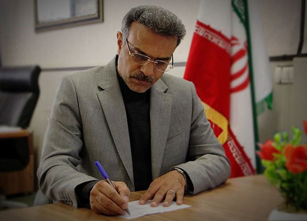 پیام مدیرکل آموزش و پرورش استان فارس در پی شهادت تنی چند از فرماندهان نظامی و‌دانشمندان هسته‌ای کشور
