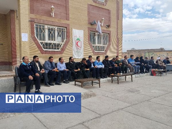 مانور زلزله در دبیرستان شهید مراتی خانلق