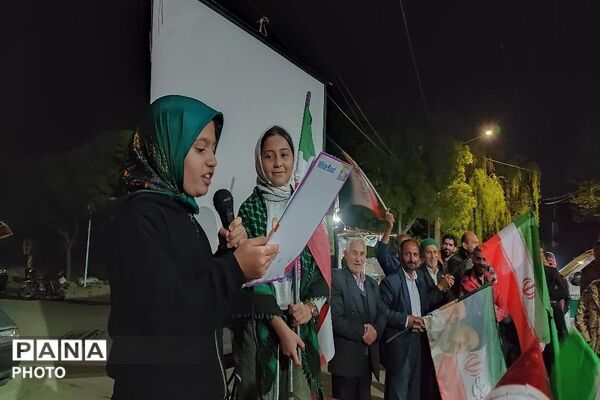حضور تاریخ ساز و سراسر حماسه مردم در خیابان های شهر بار