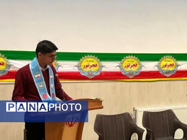 دیدار نمایندگان تشکل‌های دانش‌آموزی مدارس پسرانه مقطع متوسطه دوم کاشمر با امام جمعه