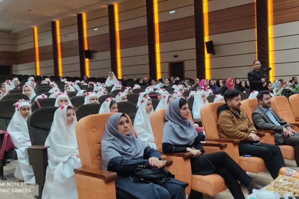 جشن تکلیف فرشتگان ۹ ساله دبستان بعثت ناحیه ۳ شیراز