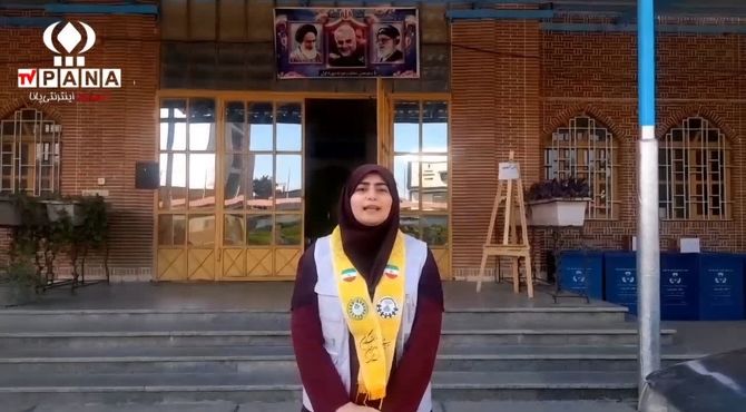 تجلیل دانش آموزان پیشتاز از نیروی انتظامی در دبیرستان شاهد دخترانه کردکوی