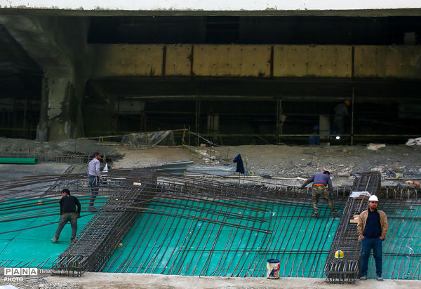بازدید خبرنگاران از روند بازسازی و تعمیرات ورزشگاه آزادی 