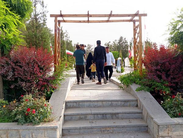 برگزاری دعای پر فضیلت عرفه در بهشت رضا(ع) مشهد