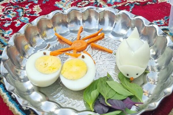 برگزاری جشن تخم‌مرغ‌های رنگی در دبستان قدر بهارستان دو
