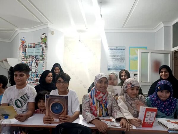 برگزاری اردوی تابستانه خانواده در کتابخانه مرکز جاسک
