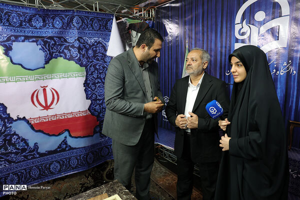 مراسم گرامیداشت قائد امت و دومین سالگرد شهدای خدمت