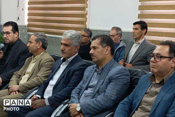 دیدار نماینده ولی فقه با کارکنان آموزش پرورش خراسان شمالی به مناسبت هفته معلم 