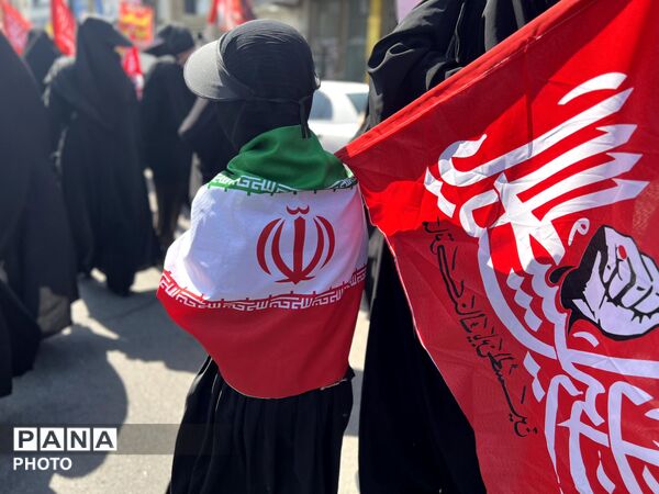 پیاده روی اربعین از میدان سپاه هشتگرد تا امامزاده هادی ینگی امام