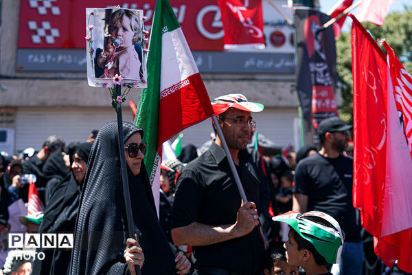 تشییع پیکر رهبر شهید انقلاب در مشهد مقدس-۴
