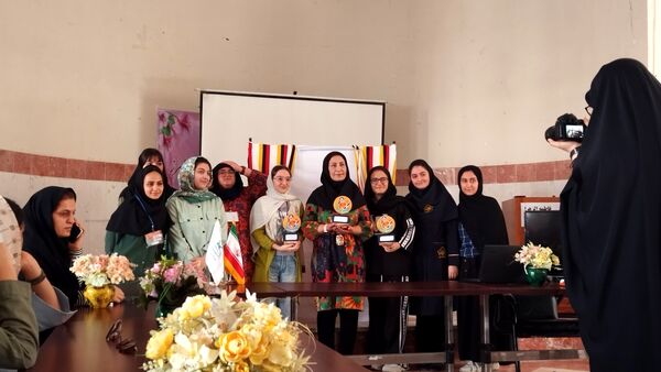 برگزاری اردوی فرهنگی، هنری و استانی دختران البرز در اردوگاه فاطمه الزهرا ماهدشت 