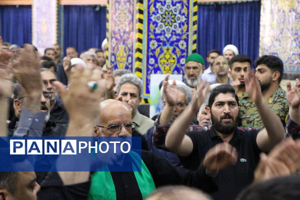 برگزاری دسته عزای روحانیون یزدی به مناسبت سالروز ارتحال امام خمینی (ره)