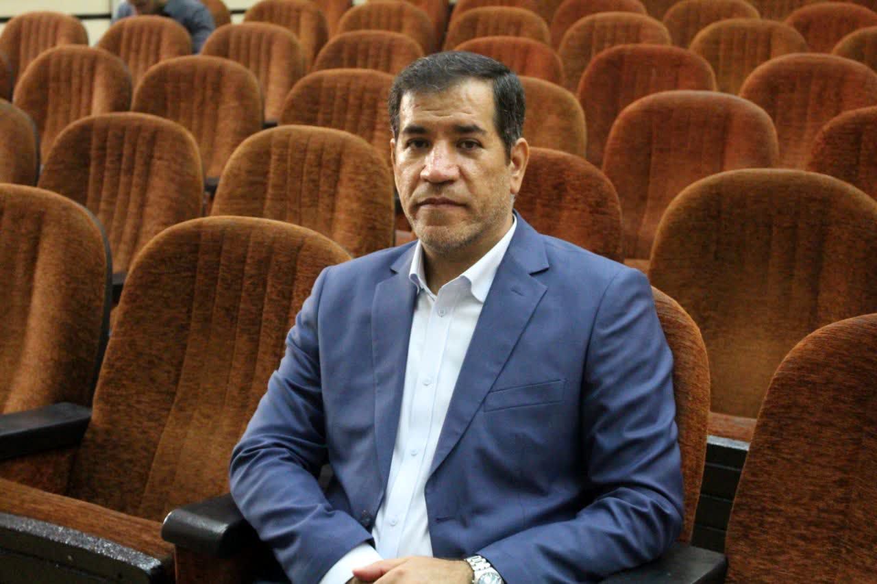 والدین به استعداد واقعی فرزندان برای انتخاب مسیر تحصیلی مناسب توجه کنند