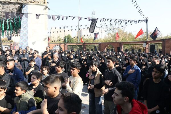 موج عشق و عزاداری در کوچه‌های اسلامشهر
