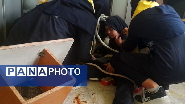 بیست و هفتمین مانور زلزله در دبیرستان نورالهدی