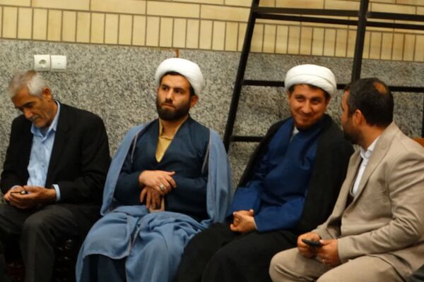 مسجدالقرآن غرق در شادی میلاد کریم اهل بیت(ع)