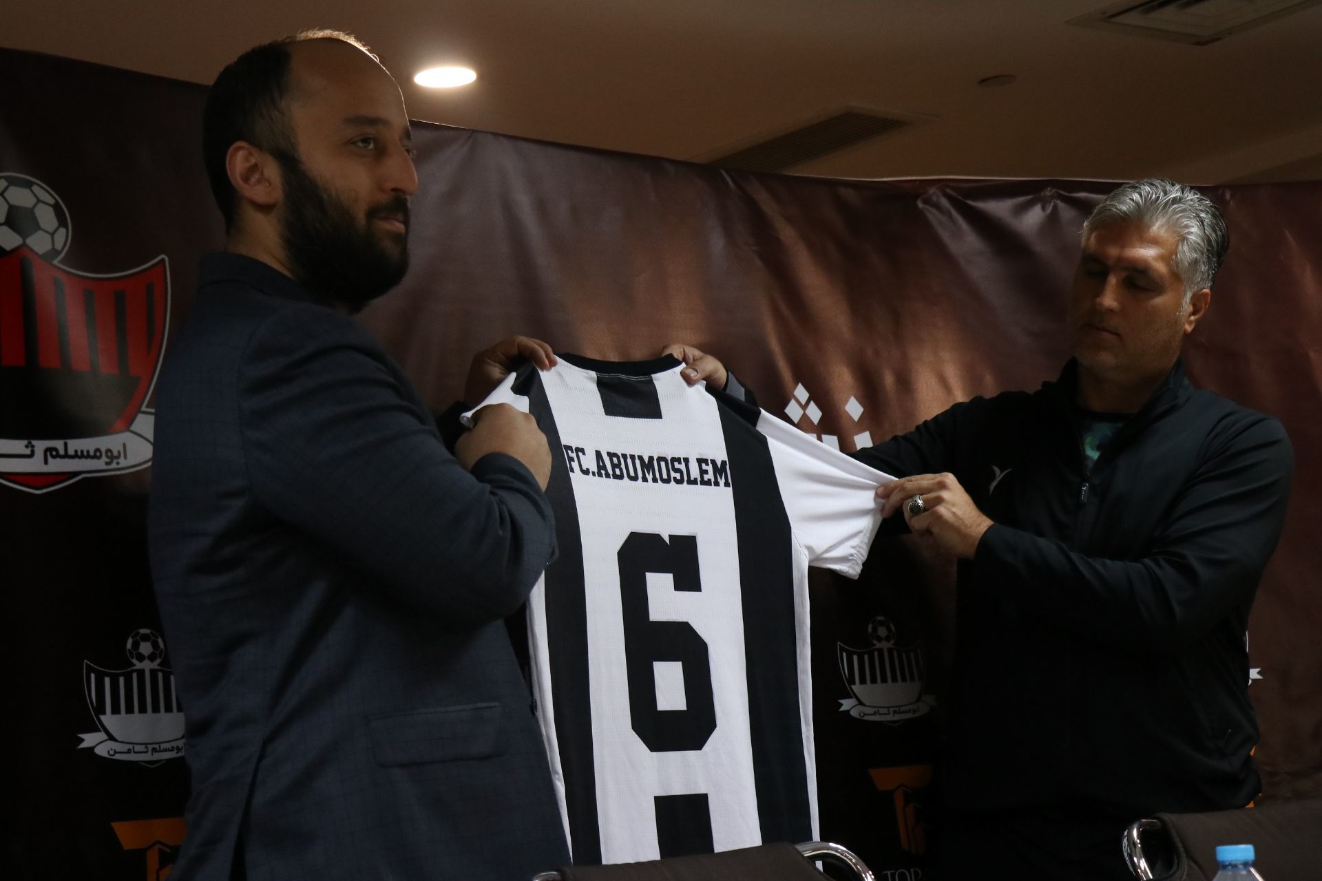 رونمایی از لباس جدید ابومسلم ثامن در مشهد