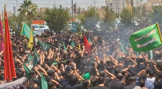 آیین خیمه‌سوزان هیات خیام الحسین(ع) در قم