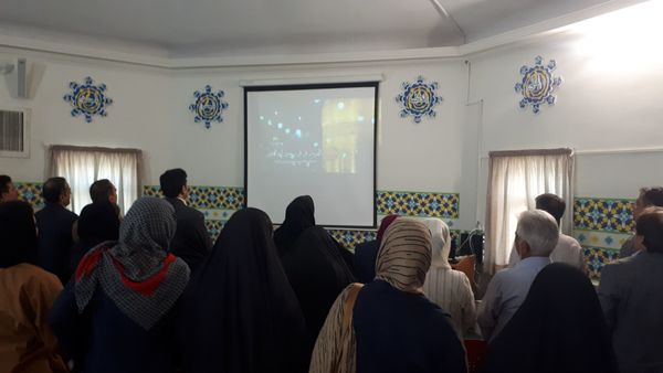 جلسه مجمع عمومی انجمن اولیا و مربیان در دبیرستان شاهد شهید حمامی ناحیه 6 مشهد