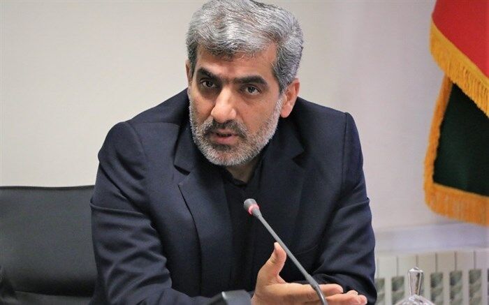 معلمان نمادی از هنر انسان‌سازی مبتنی بر علم، همدلی و نوع‌دوستی هستند