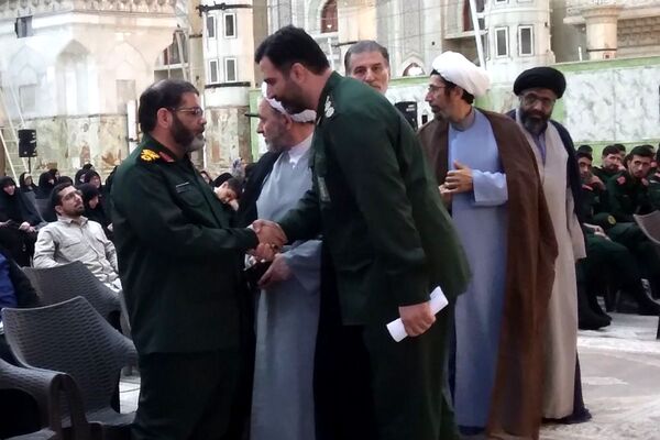 تجدید میثاق مربیان عقیدتی، هادیان سیاسی و فعالان عرصه جهاد تبیین در سپاه پاسداران و بسیج کشور با آرمان‌های بنیانگذار جمهوری اسلامی در حرم امام خمینی (ره)