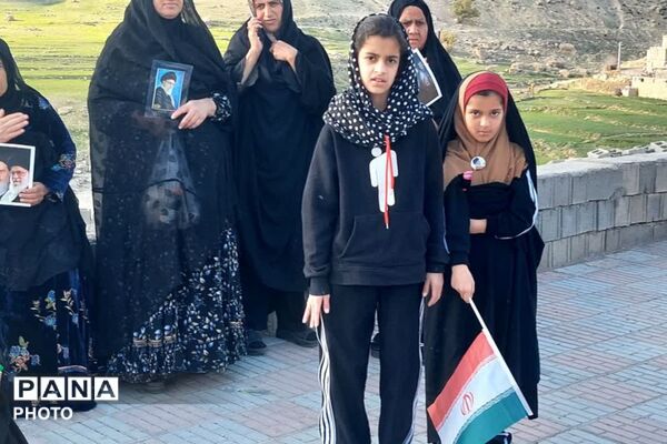 دسته‌های عزاداری  امام‌ علی (ع) و رهبر شهید در قلعه رئیسی