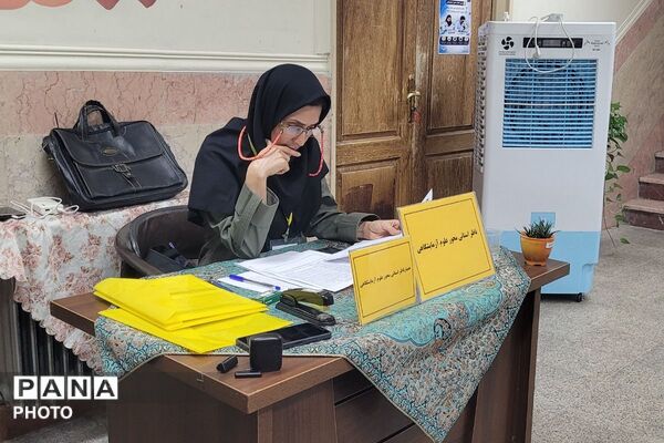 درخشش استعدادهای علمی مرحله استانی دوازدهمین جشنواره نوجوان خوارزمی در بهارستان‌دو
