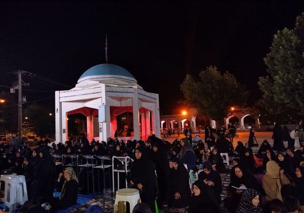  مراسم عزاداری اباعبدالله الحسین(ع) در مسجد شهدای گمنام 