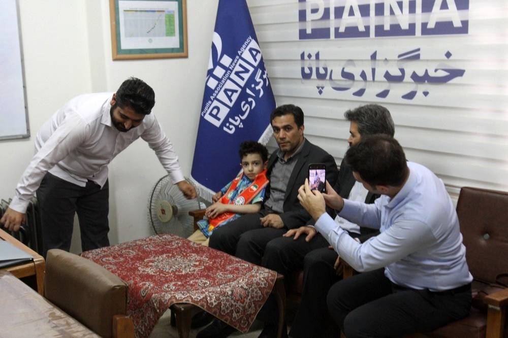 نشست صمیمی مدیرکل آموزش و پرورش استان زنجان در خبرگزاری پانا 