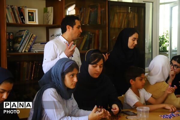کارگاه سازه‌های مولکولی