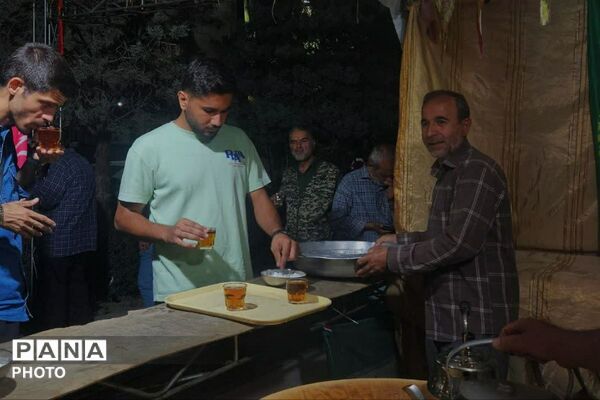 دویست و یک شب، در امتداد عهد؛ شکوه گام‌های شبانه برای ایران
